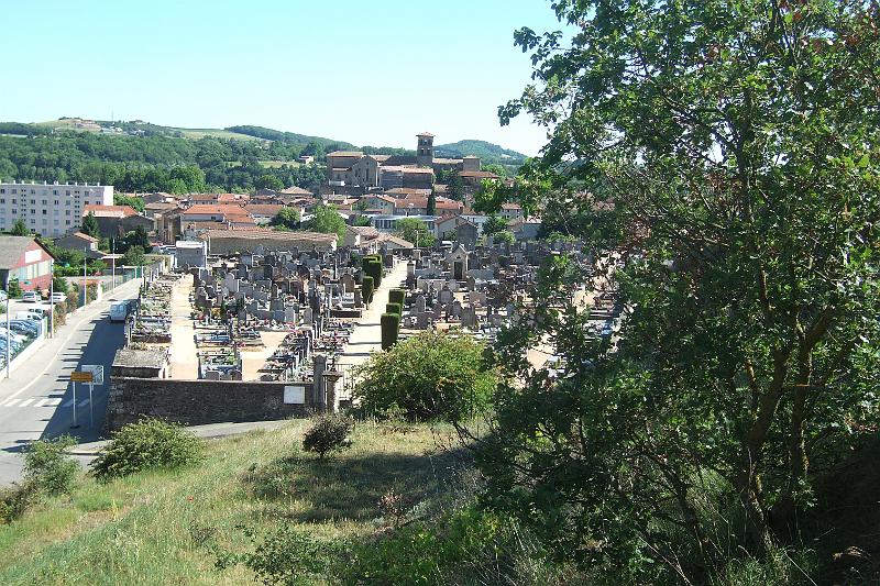 2011-05- (1074).JPG - Vorbei am Friedhof mit Blick auf das Collégiale et Palais Delphinal ...